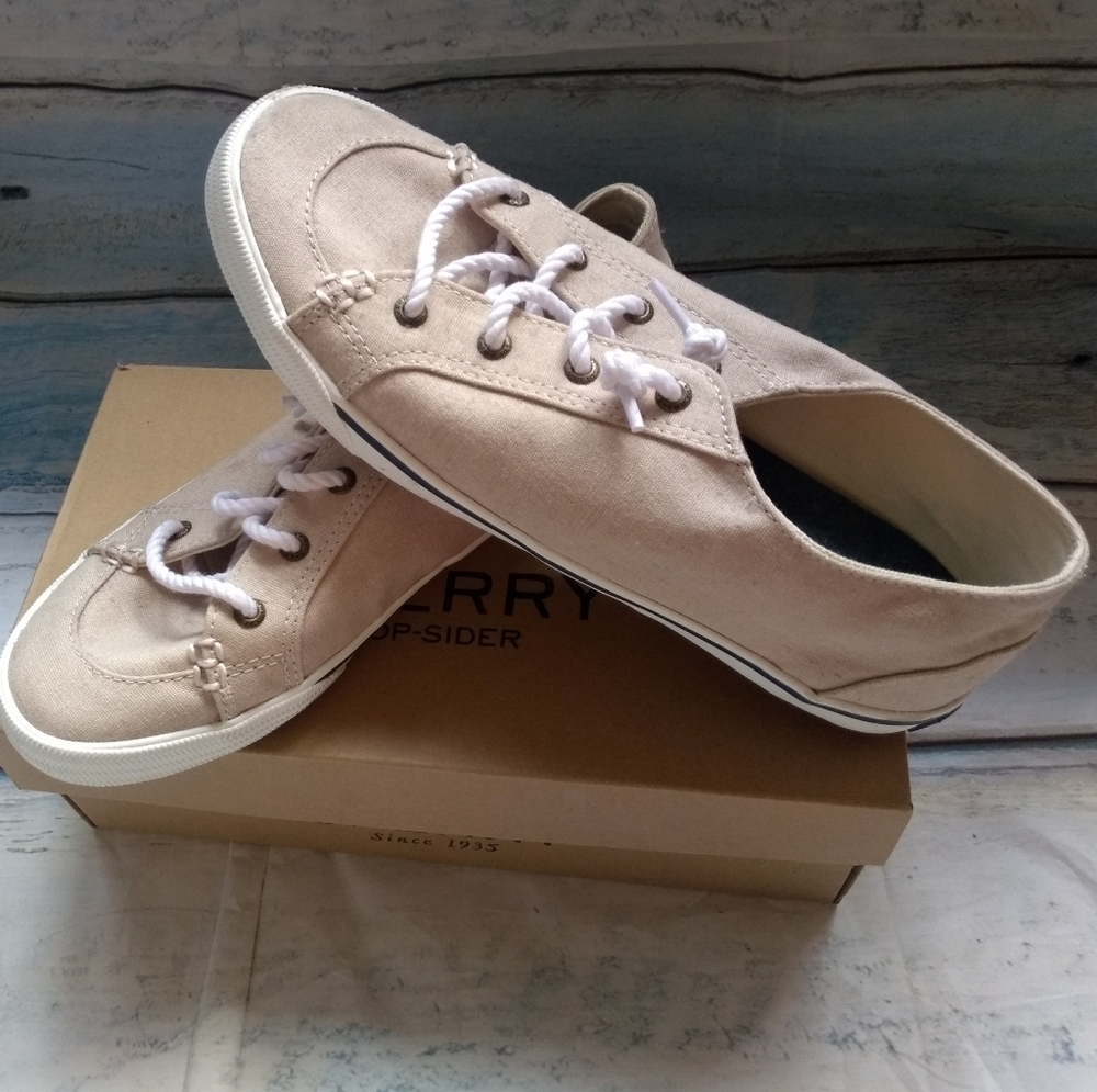 Sperry Top-Sider Woman's size 8-like new condition